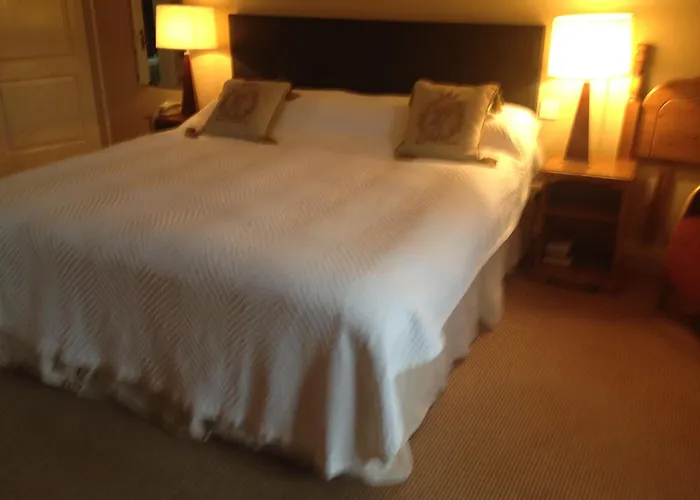 招待所 Bambury's 3*